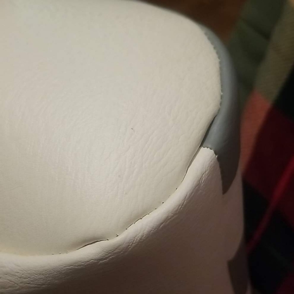 FINAL PRICE Loungefly Kikis Delivery Service Tote - Picture 3 of 14